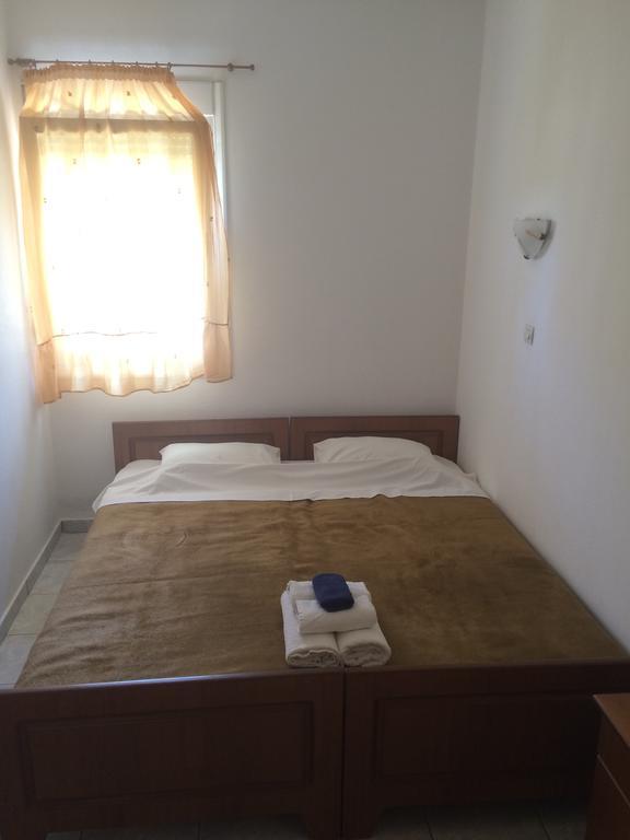 Golden View Studios Chrysi Ammoudia Room photo